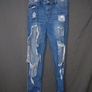 XL Fashion Nova Medium Rise Ripped Blue Jeans